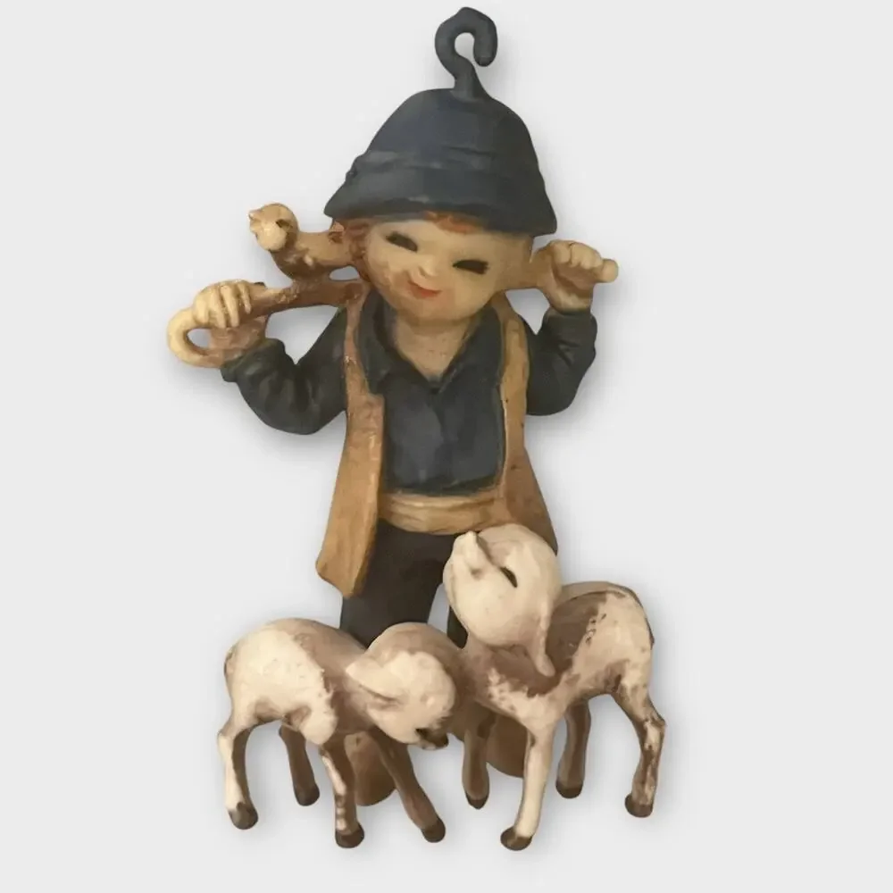 Christmas Around The World Little Shepherd Ornament Set Boy Girl Lamb Bunny VTG